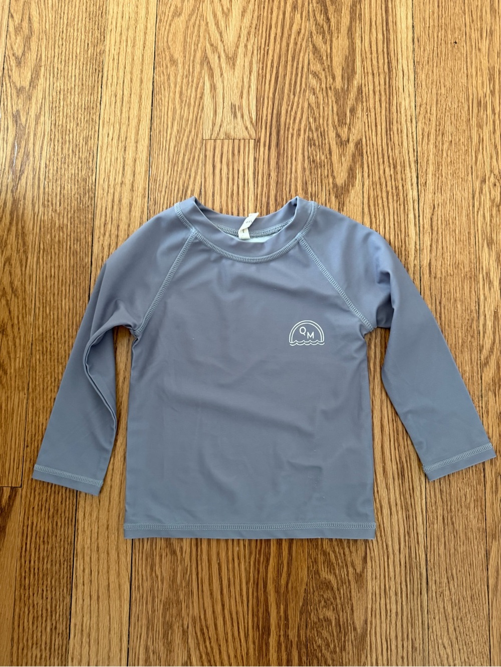 NWOT Quincy Mae Rashguard